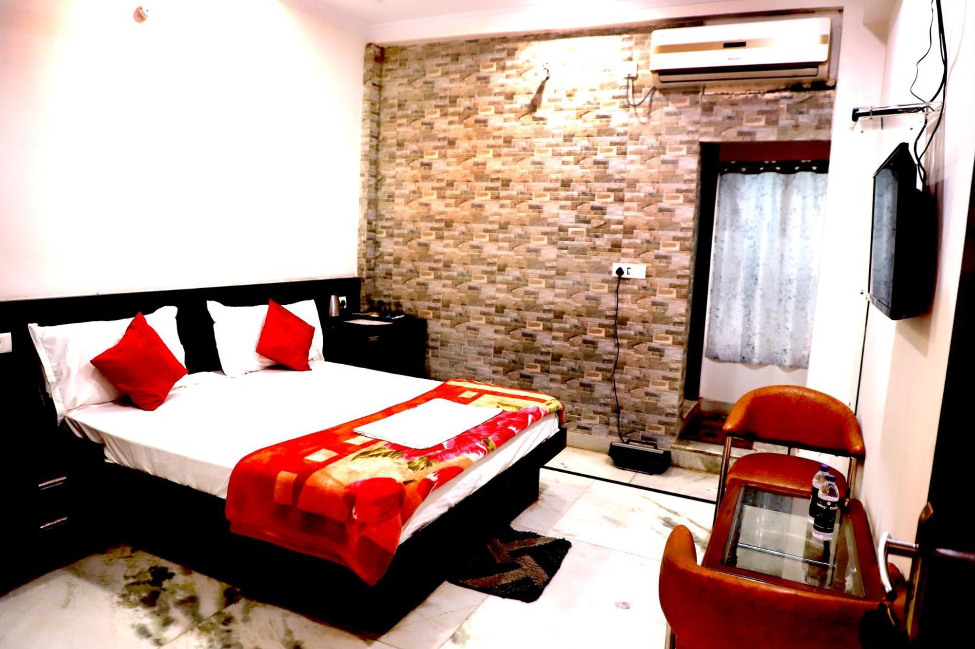 Hotel River View Khagaria Exteriér fotografie